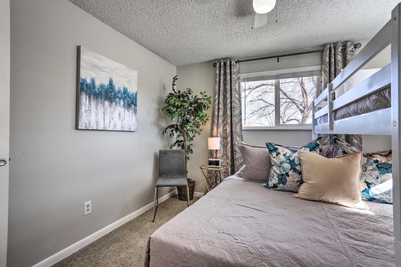Duplex With Private Yard 3 Mi To Downtown Loveland! Exterior photo