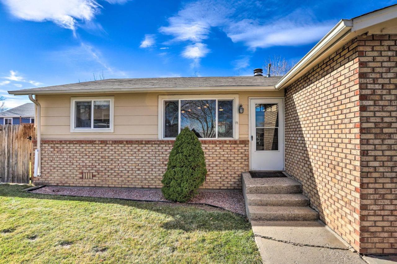 Duplex With Private Yard 3 Mi To Downtown Loveland! Exterior photo